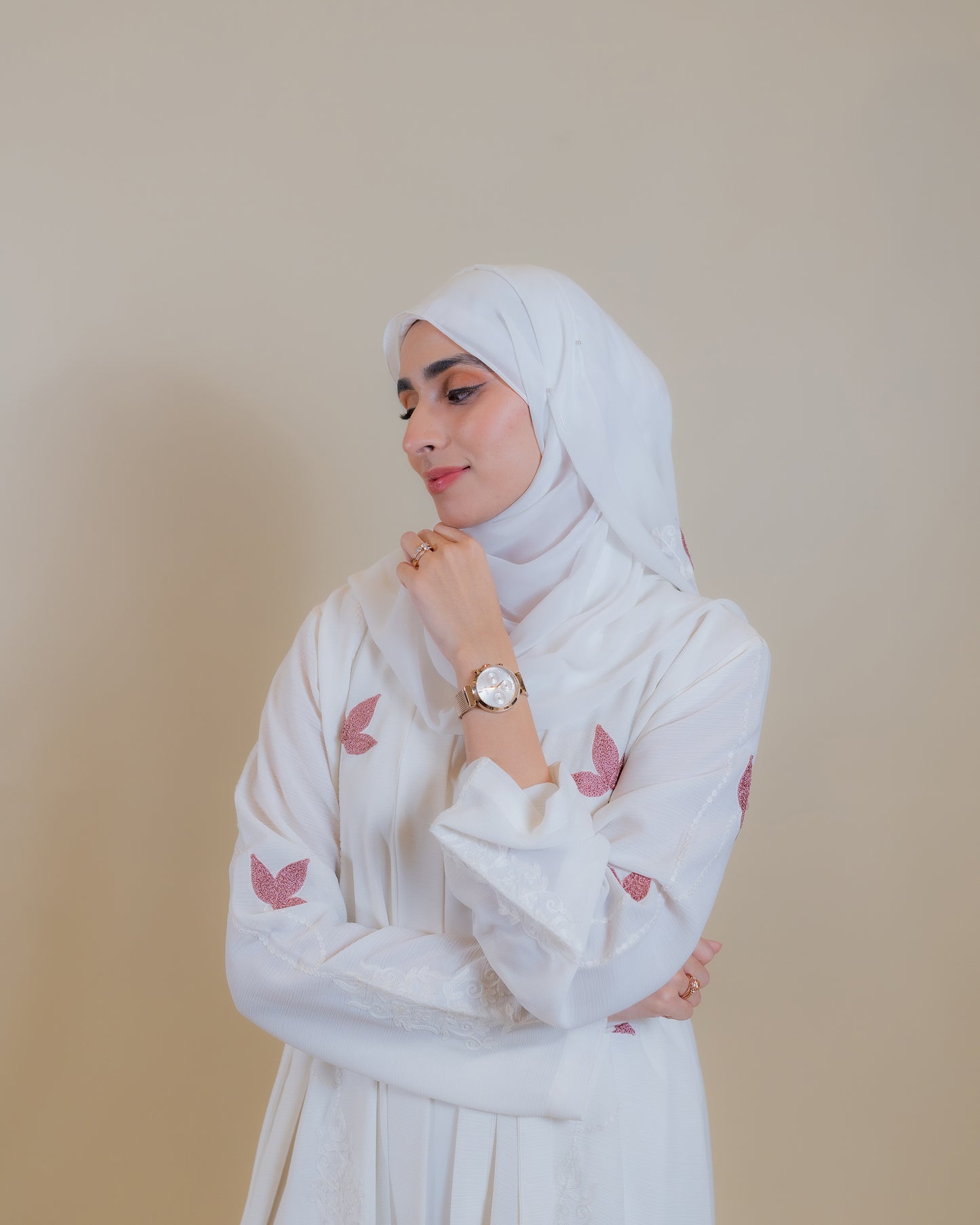 Bare Grace Emroidered Abaya
