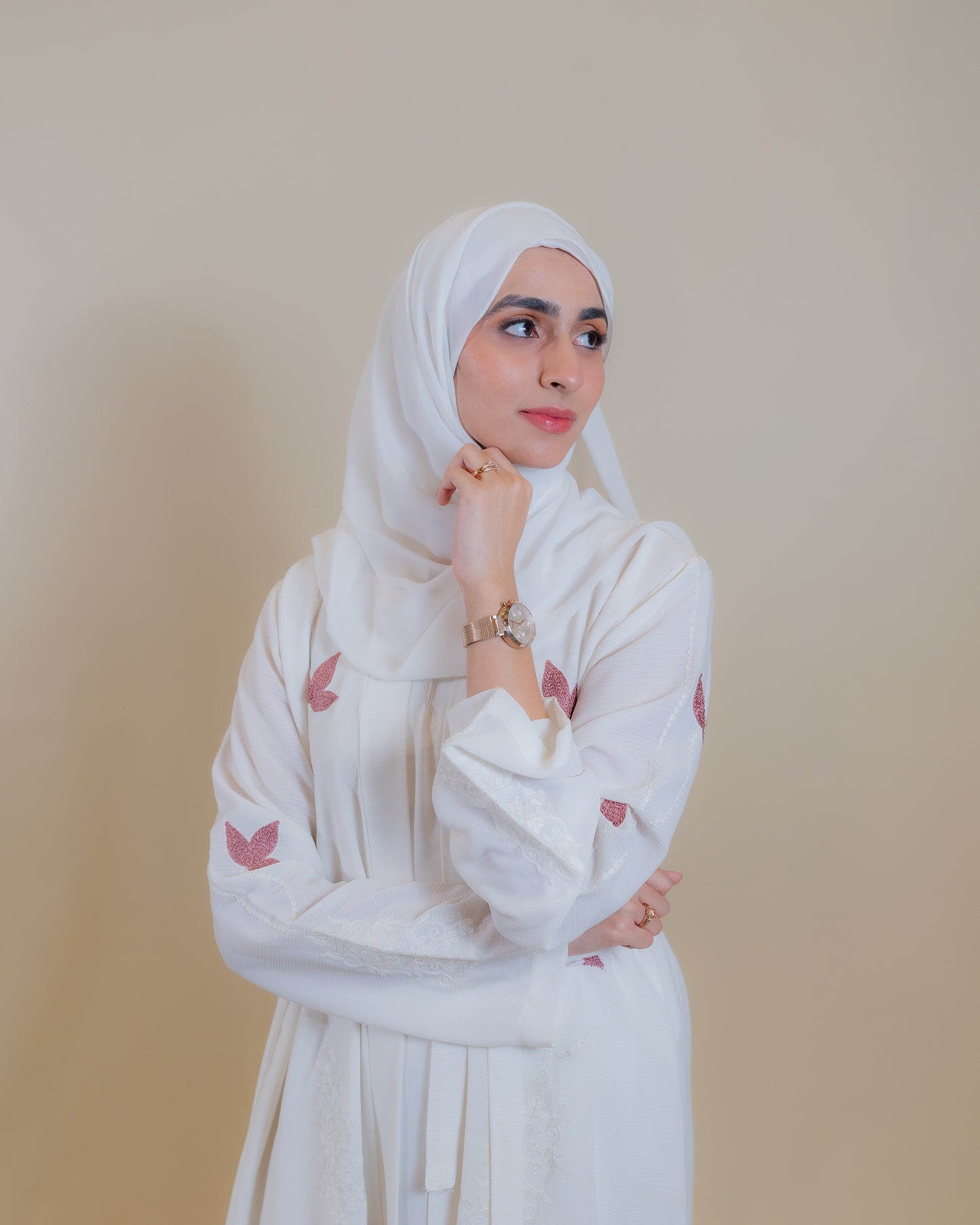 Bare Grace Emroidered Abaya